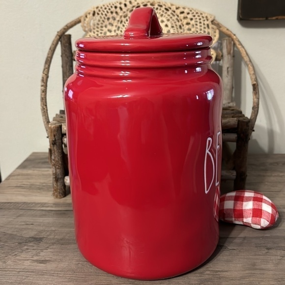 NWT RAE DUNN TALL BE MINE CERAMIC RED CANISTER - Picture 6 of 13